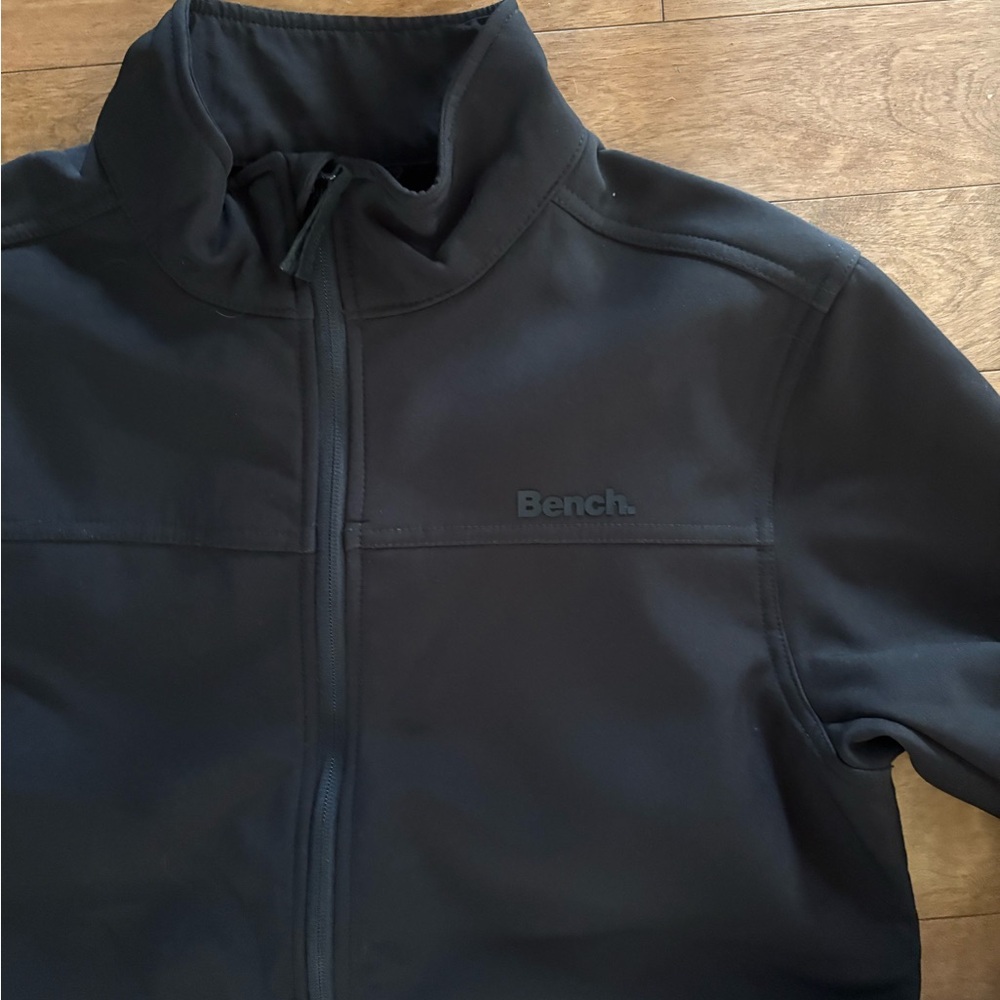 Bench Men's Black Performance Jacket - Picture 2 of 3